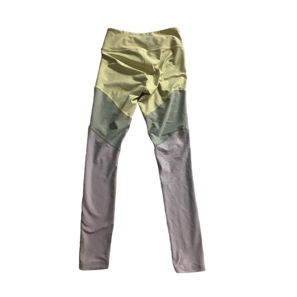Outdoor Voices Colorblock 7/8 Leggings Size XS - Picture 3 of 6